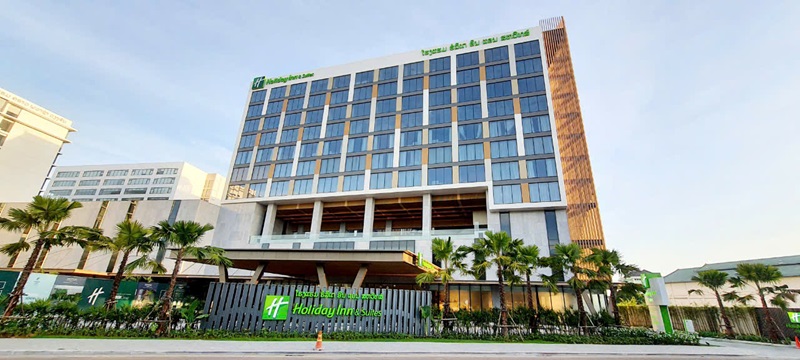 Marmer kayu putih dipotong sesuai ukuran untuk klien Holiday INN Hotel di Laos